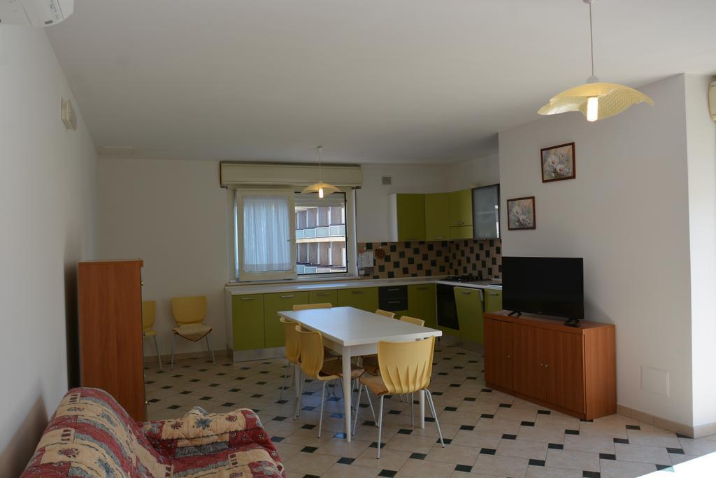 Appartement Stella Marina à Alba Adriatica Extérieur photo