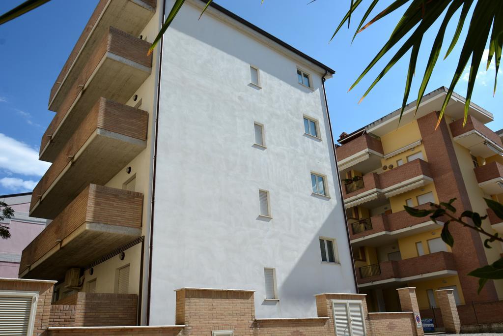 Appartement Stella Marina à Alba Adriatica Extérieur photo